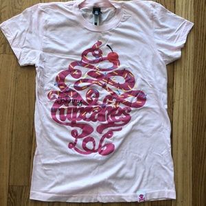Women’s Johnny Cupcakes tee